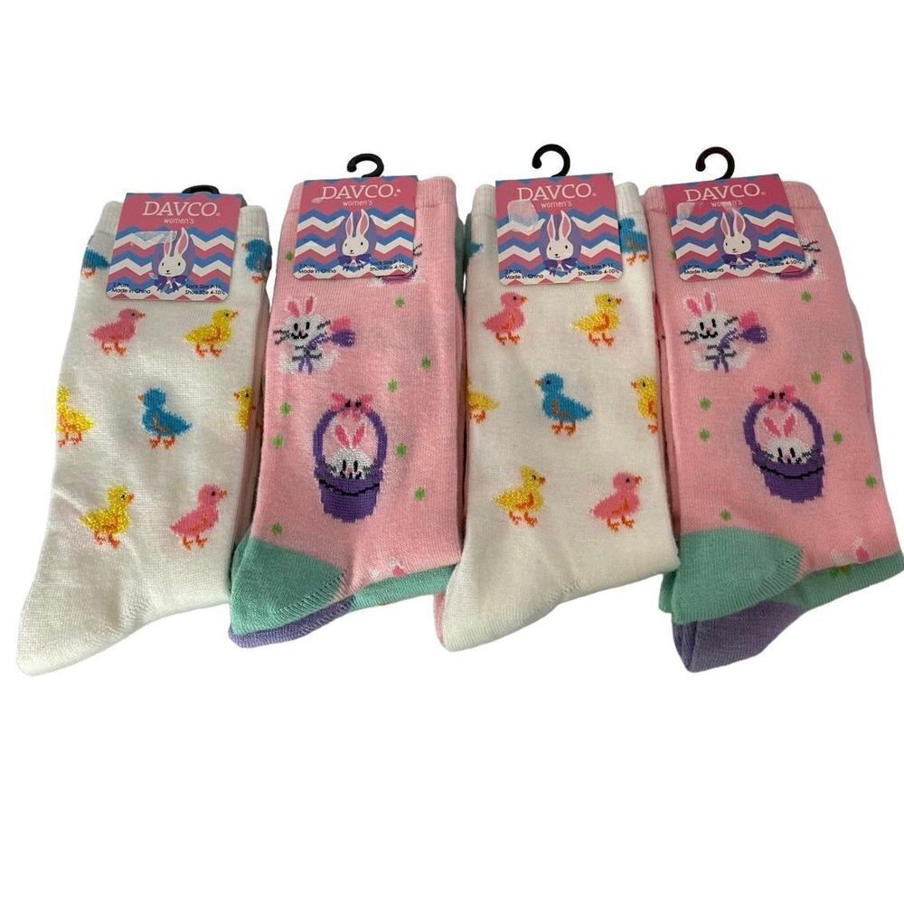 DAVCO WOMEN’S CUTE EASTER SOCKS SIZE 9-11 SHOE SIZE 4-10.5 - 8 PAIR